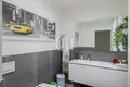 Mieszkanie 18 pokojów 650 m² Soiano del Lago, Włochy