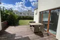 Casa 5 habitaciones 230 m² en Pinki, Letonia