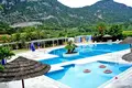 Hôtel 8 000 m² à Kamena Vourla Municipality, Grèce
