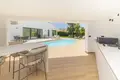 4 bedroom house 212 m² Estepona, Spain