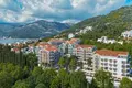 Mieszkanie 4 pokoi 104 m² Tivat, Czarnogóra