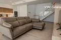 4-Schlafzimmer-Villa 240 m² Finestrat, Spanien