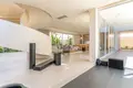 villa de 5 dormitorios 645 m² Sangkat Veal Sbov, Camboya