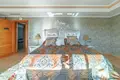 Haus 8 Schlafzimmer 902 m² Dos Hermanas, Spanien
