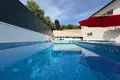 3 bedroom house 165 m² Banjol, Croatia