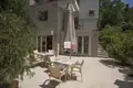 Villa de 4 dormitorios 300 m² Katun Rezevici, Montenegro