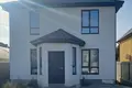 Haus 4 zimmer 130 m² Ussatowe, Ukraine