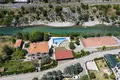 Casa 8 habitaciones 3 459 m² Podgorica, Montenegro