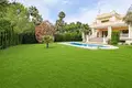 Haus 4 Schlafzimmer 470 m² Artola, Spanien