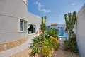 Dom 4 pokoi 180 m² Orihuela, Hiszpania
