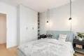 4 room apartment 76 m² in Warsaw, Poland