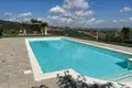 Villa 14 habitaciones 450 m² Terni, Italia