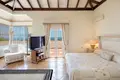 8 bedroom House 1 206 m² Marbella, Spain