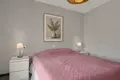 Квартира 2 спальни 65 м² Фуэнхирола, Испания