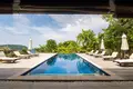 6 bedroom villa 560 m² Karon, Thailand