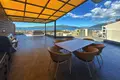 2-Schlafzimmer-Penthouse 185 m² in Tivat, Montenegro
