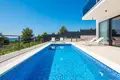 Дом 5 спален 204 м² Okrug Gornji, Хорватия