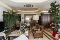 Mieszkanie 3 pokoi 275 m² Marbella, Hiszpania