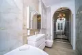 Mieszkanie 4 pokoi 81 m² Mińsk, Białoruś
