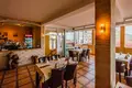 Restaurant 1 723 m² in Buljarica, Montenegro