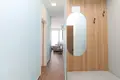 Apartamento vacacional de lujo en alquiler diario junto a la playa y con piscina en Radhima Vlora, Albania