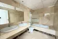 2 bedroom apartment 118 m² Manilva, Spain