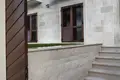 3 bedroom apartment 196 m² Dobrota, Montenegro