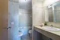 Mieszkanie 2 pokoi 97 m² Estepona, Hiszpania