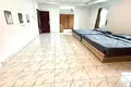 Haus 4 Schlafzimmer  Pattaya, Thailand