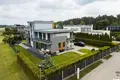 Дом 5 комнат 400 м² Юрмала, Латвия