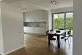 Maison 300 chambres 2 150 m² Pinki, Lettonie
