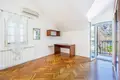 4 bedroom Villa 181 m² Dobrota, Montenegro