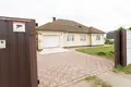 Casa 196 m² Nieharelski sielski Saviet, Belarús