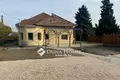 Cottage 10 bathrooms 552 m² in Central Hungary, Hungary