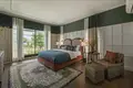 Kompleks mieszkalny Complex of villas with a swimming pool and a park close to the airport, Bangkok, Thailand
