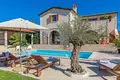Villa de 4 dormitorios 279 m² Pola, Croacia