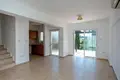 Mieszkanie 2 pokoi 85 m² Chloraka, Cypr