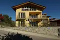 Mieszkanie 4 pokoi 128 m² Tremezzo, Włochy