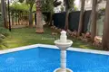 Maison 2 chambres 350 m² Muratpasa, Turquie