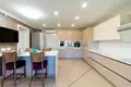 Дом 690 м² Тарасово, Беларусь