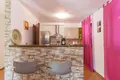Casa 7 habitaciones 360 m² Pola, Croacia