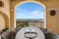 Wohnung 2 Schlafzimmer 140 m² Benahavis, Spanien