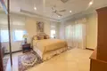 5-Schlafzimmer-Villa 842 m² Ban Bang Thao, Thailand