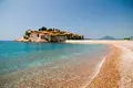 2 bedroom apartment 85 m² Sveti Stefan, Montenegro