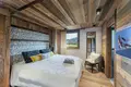 Chalet 5 bedrooms  in Megeve, France