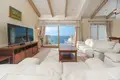 Villa de tres dormitorios 480 m² Municipio de Budva, Montenegro