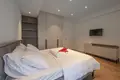 Attique 2 chambres 140 m² Becici, Monténégro