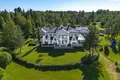 Дом 8 комнат 297 м² Оулунсало, Финляндия