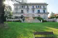 Mieszkanie 4 pokoi 162 m² Castelletto sopra Ticino, Włochy