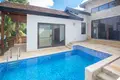 6 bedroom house 385 m² Coxen Hole, Honduras